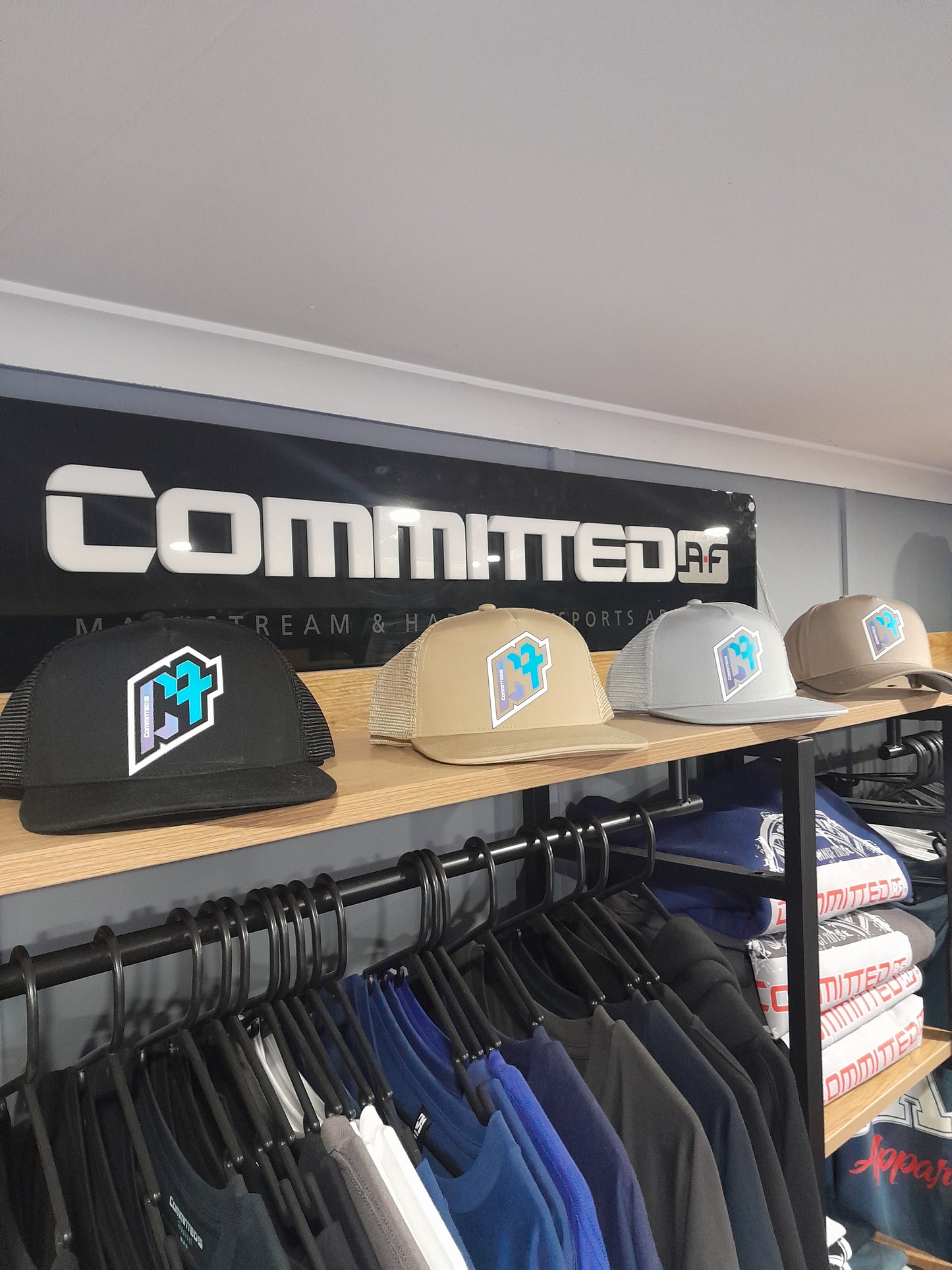 TRUCKER CAPS - CA street design