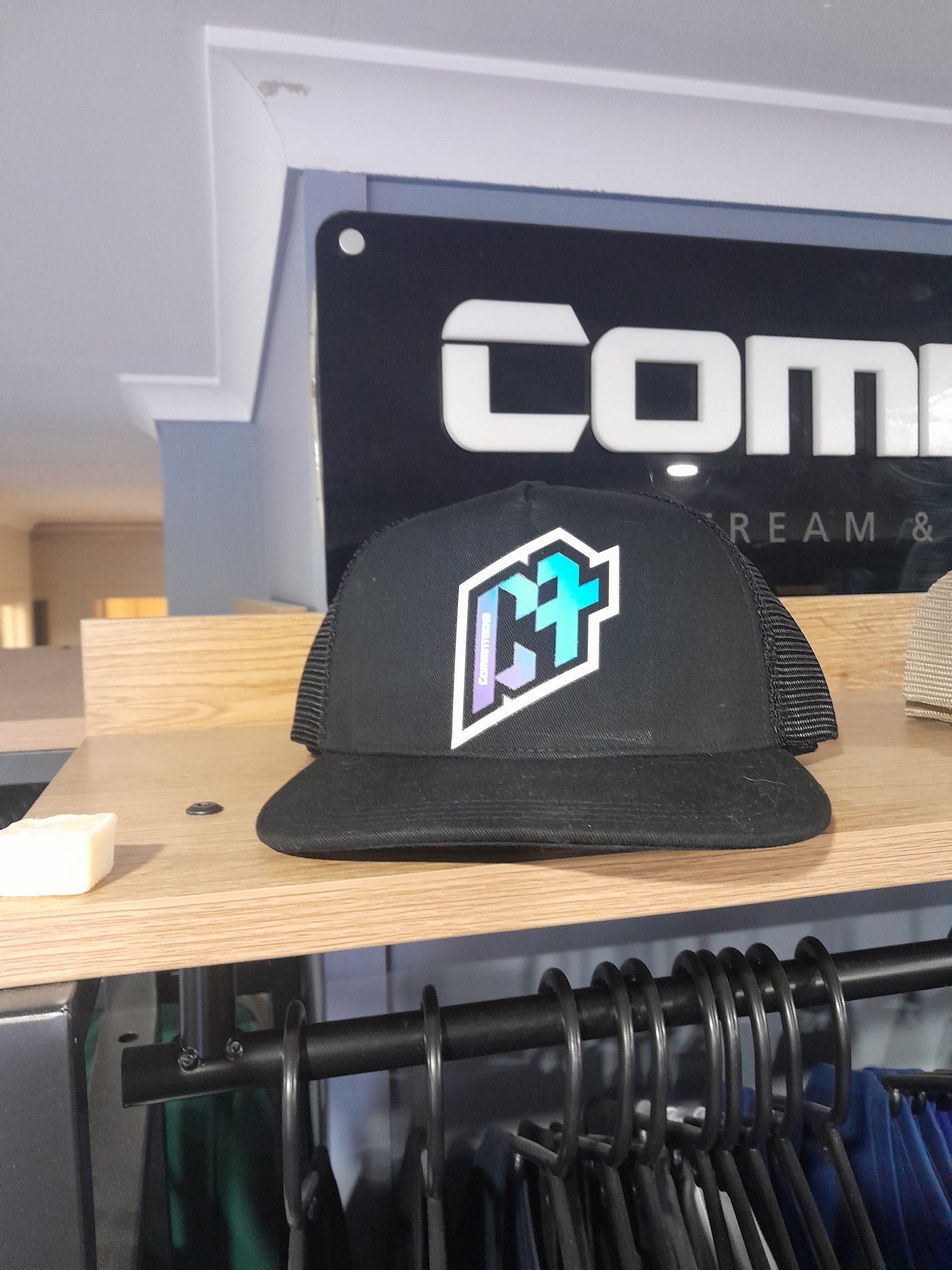TRUCKER CAPS - CA street design