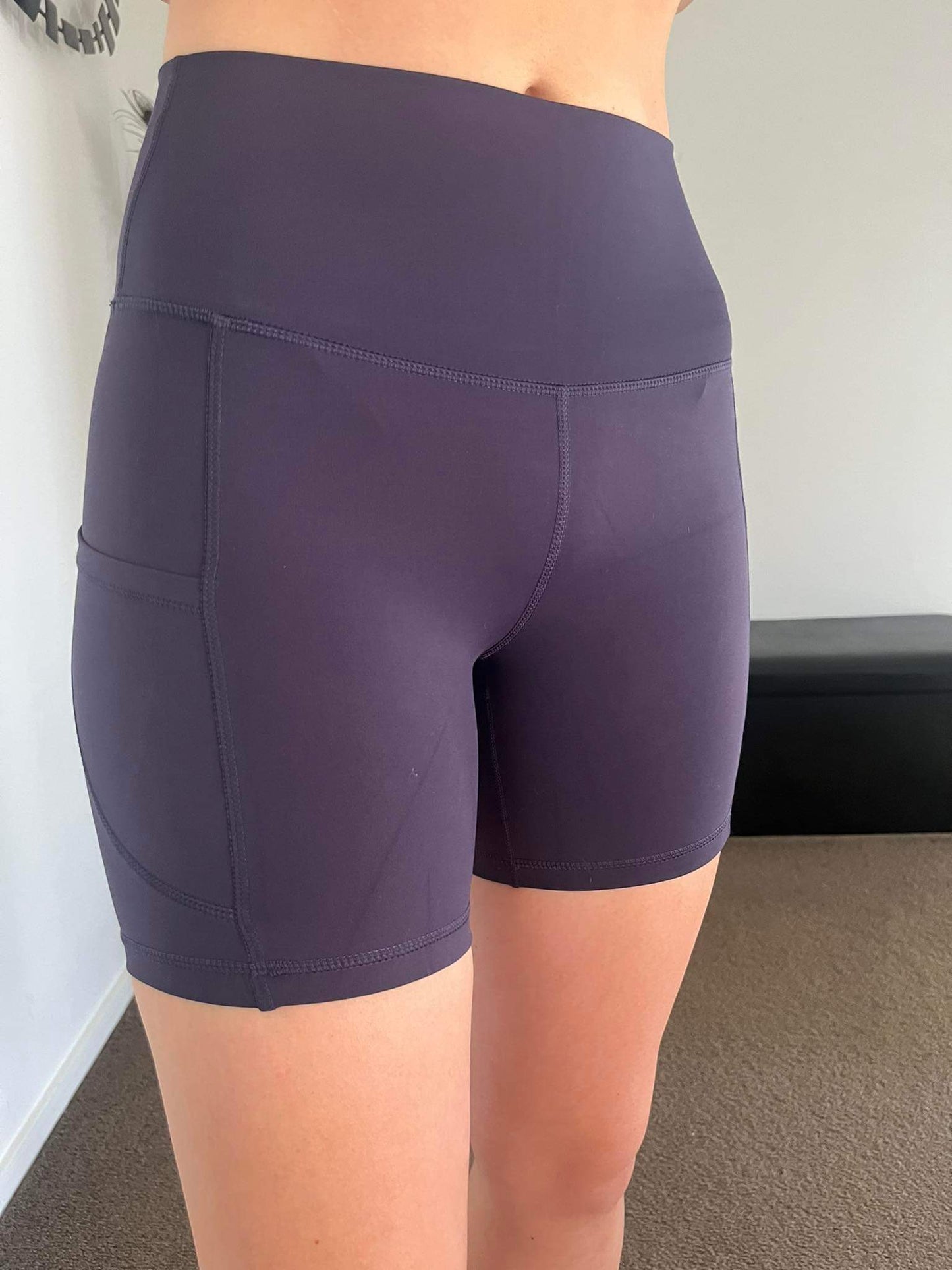 WOMENS - pocket shorts feel naked